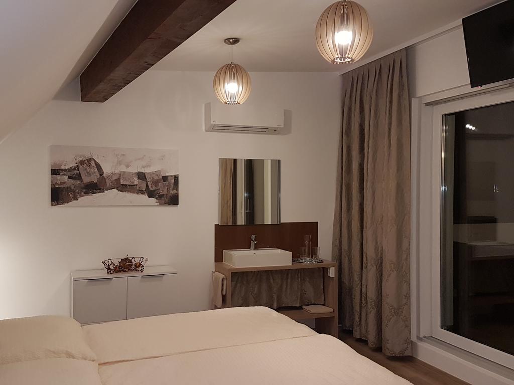 Penthouse Griemann 2 Fuer Max 4 Personen Mit Eigener Grosser Dachterrasse Zum Relaxen! Illmitz Ngoại thất bức ảnh